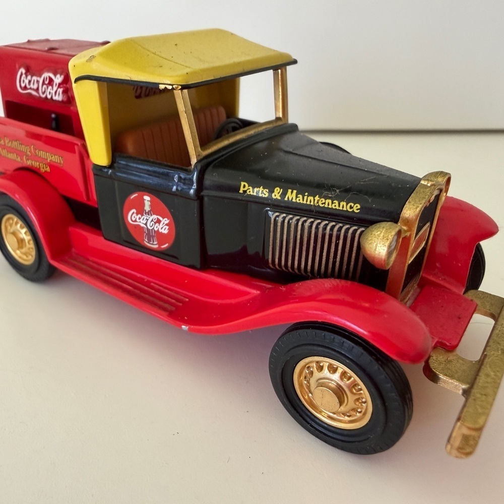 Coca Cola Vintage Delivery Truck - Red, Yellow, Black, and Gold - Picture 6 of 9